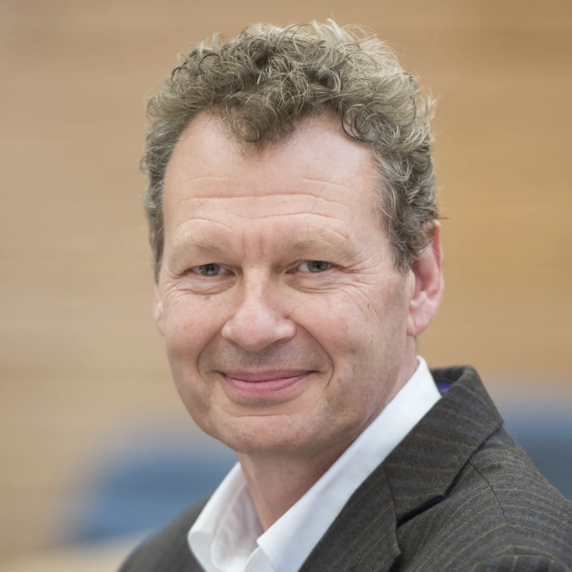Tim Elliot